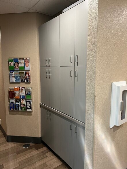 More Photos Of 1603 Eureka Rd, Roseville Office For Sale