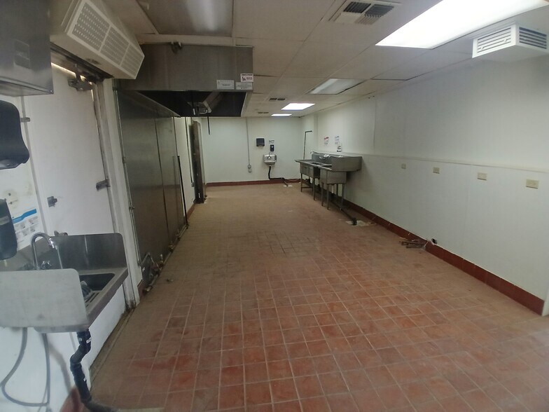 More Photos Of 32733 Highway 18, Lucerne Valley Freestanding For Lease
