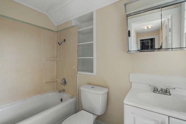 More Photos Of 1921 17th Ave, Columbus Apartments For Sale