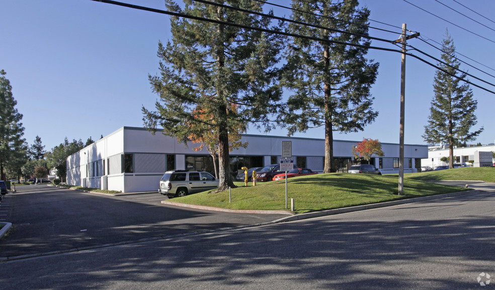 Primary Photo Of 490-530 Division St, Campbell Manufacturing For Lease