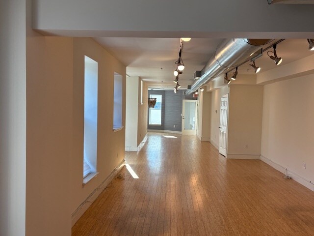 More Photos Of 2001 13th St NW, Washington Storefront Retail Office For Lease