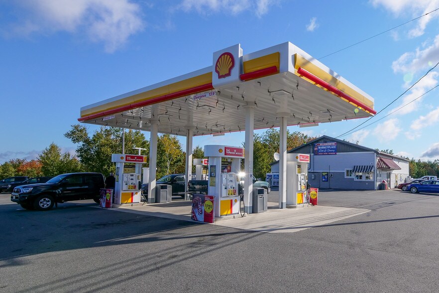 More Photos Of 110 Downeast Hwy, Ellsworth Convenience Store For Sale
