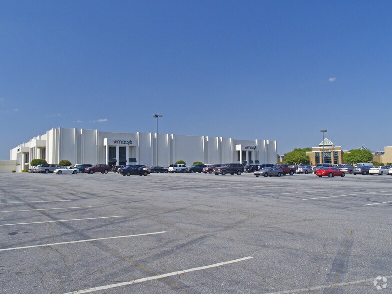 More Photos Of 3131 Manchester Expy, Columbus Unknown For Lease