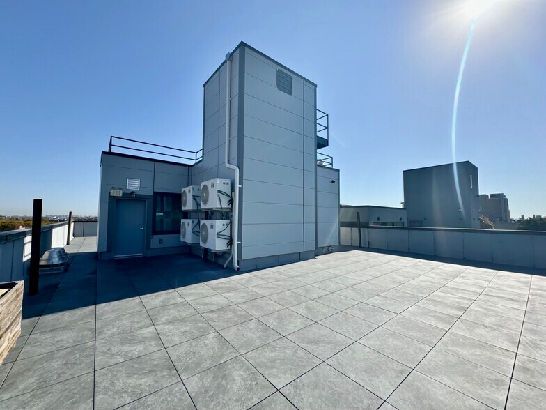 More Photos Of 571 Ocean Pky, Brooklyn Apartments For Sale