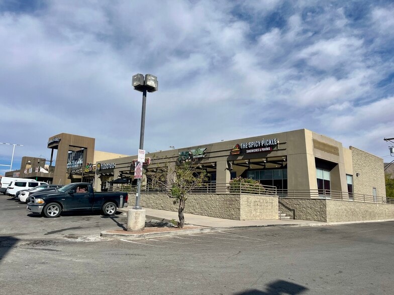 Primary Photo Of 2900 N Mesa St, El Paso Freestanding For Lease