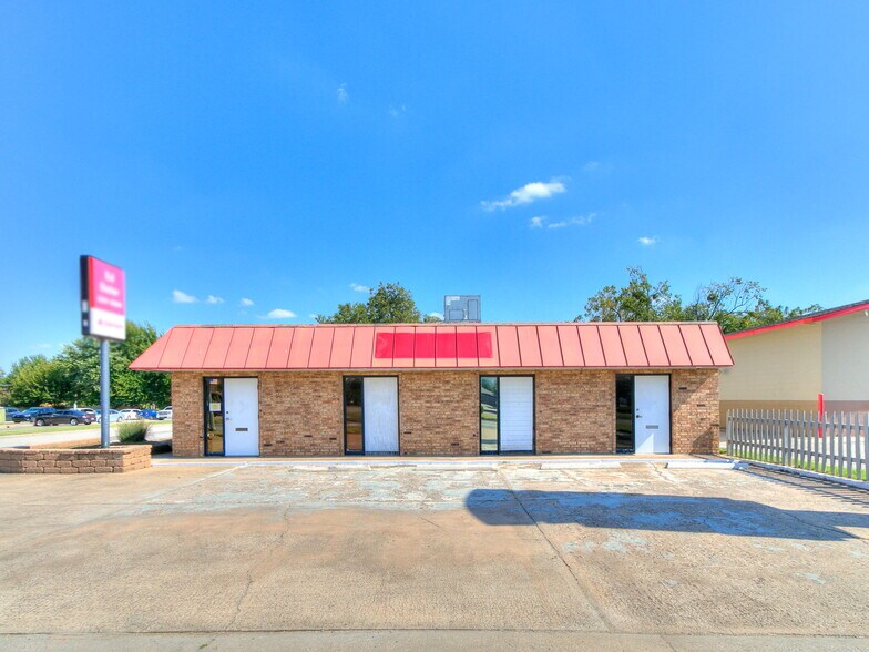 Primary Photo Of 6700 S Western Ave, Oklahoma City Office For Sale