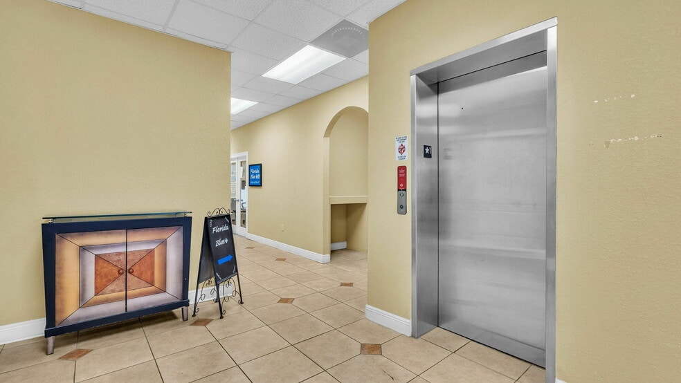 More Photos Of 415 E Main St, Bartow Office For Lease