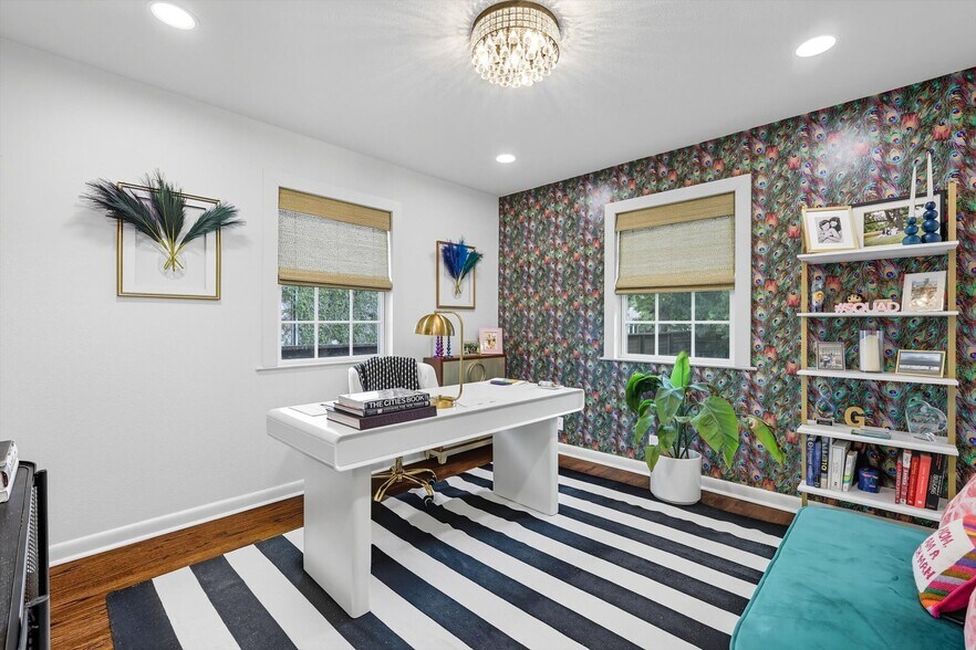 More Photos Of 3613 Washburn Ave, Fort Worth Loft Creative Space For Sale