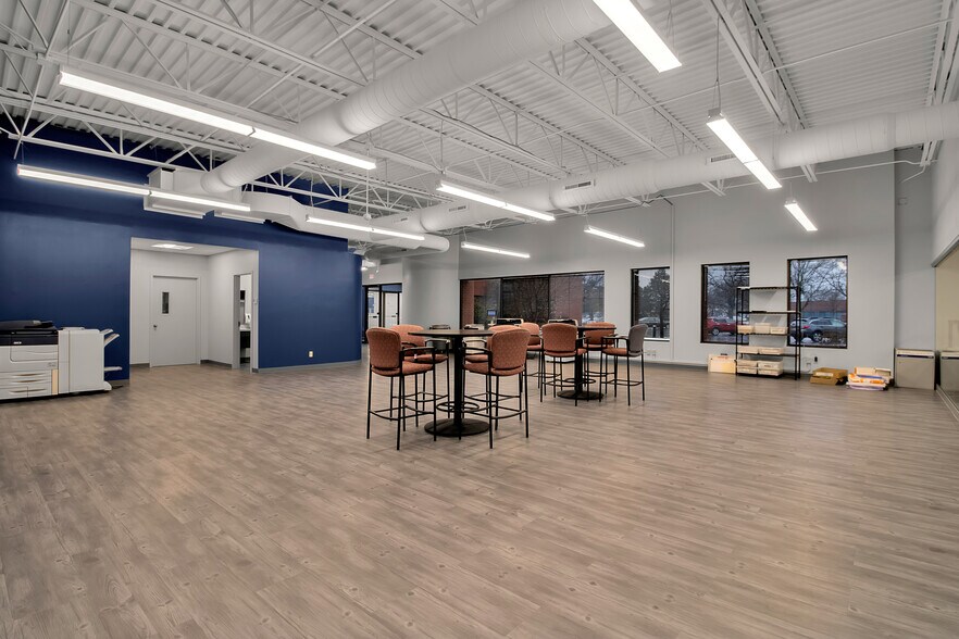 More Photos Of 75 Earhart Dr, Amherst Unknown For Lease