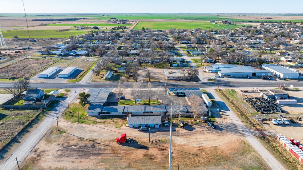 More Photos Of 1100 Main St, Knox City Hotel For Sale