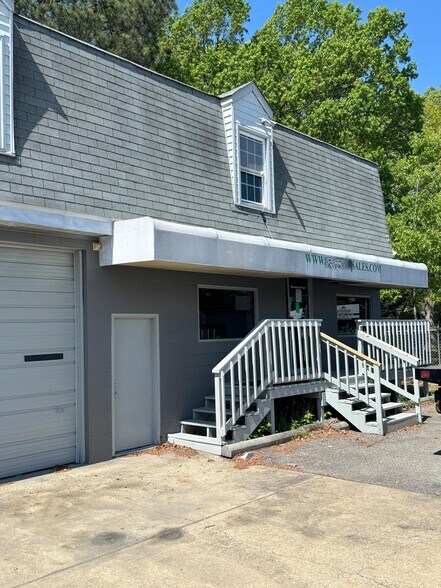 More Photos Of 11021-11025 Jefferson Ave, Newport News Auto Dealership For Sale