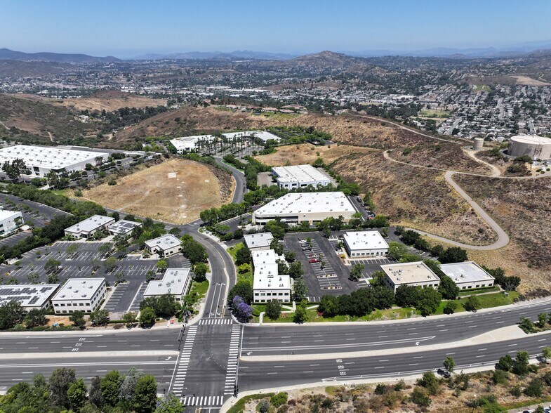 More Photos Of 14284 Danielson St, Poway Office For Sale