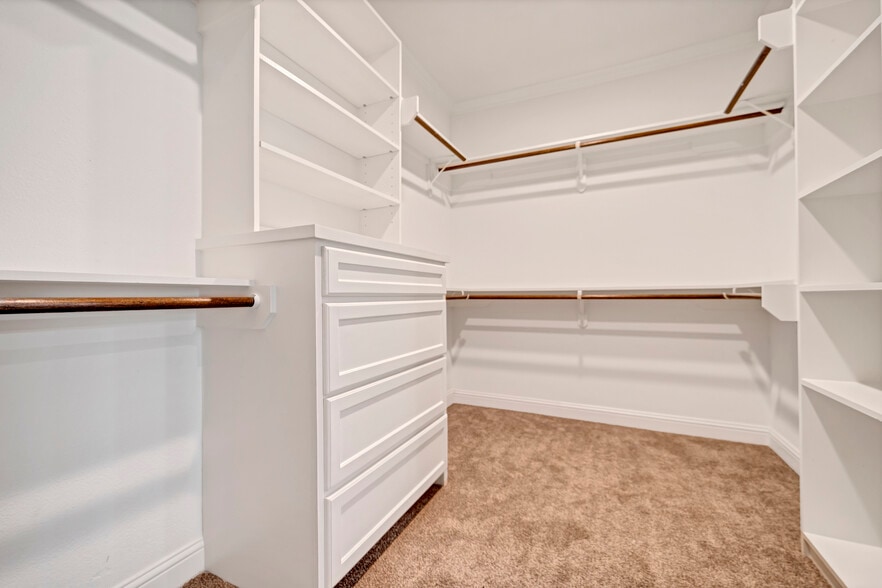 More Photos Of 5607 Sapp Rd, Conroe Lodge Meeting Hall For Sale