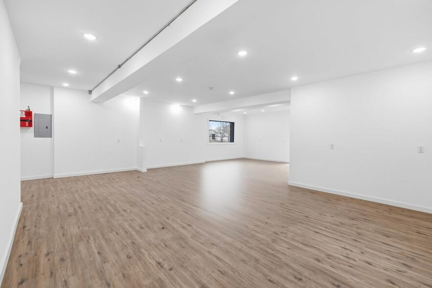 More Photos Of 470 Belleville Tpke, North Arlington Warehouse For Sale