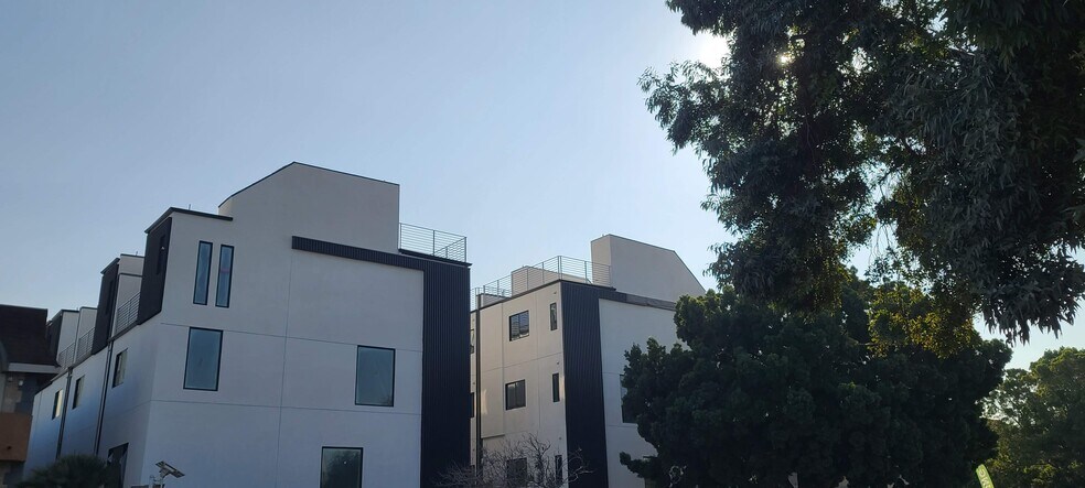 More Photos Of 12610 Venice Blvd, Los Angeles Apartments For Sale