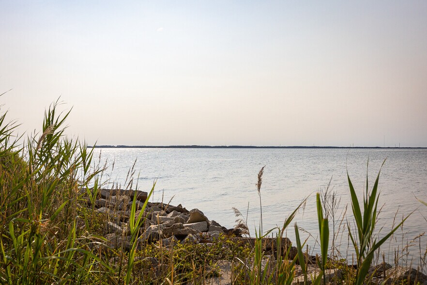 More Photos Of 1327 W Kitty Hawk Rd, Kitty Hawk Land For Sale