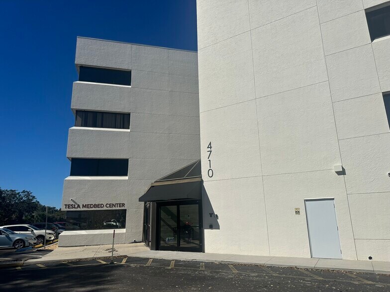 Primary Photo Of 4710 N Habana Ave, Tampa Medical For Sale