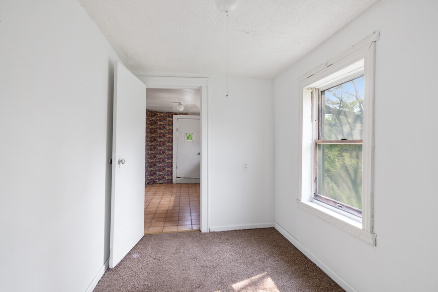 More Photos Of 3279 Emmett Rd, Emmett Multifamily For Sale