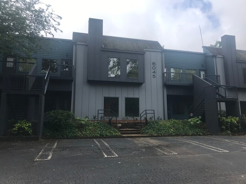 More Photos Of 3081 Holcomb Bridge Rd, Norcross Unknown For Sale