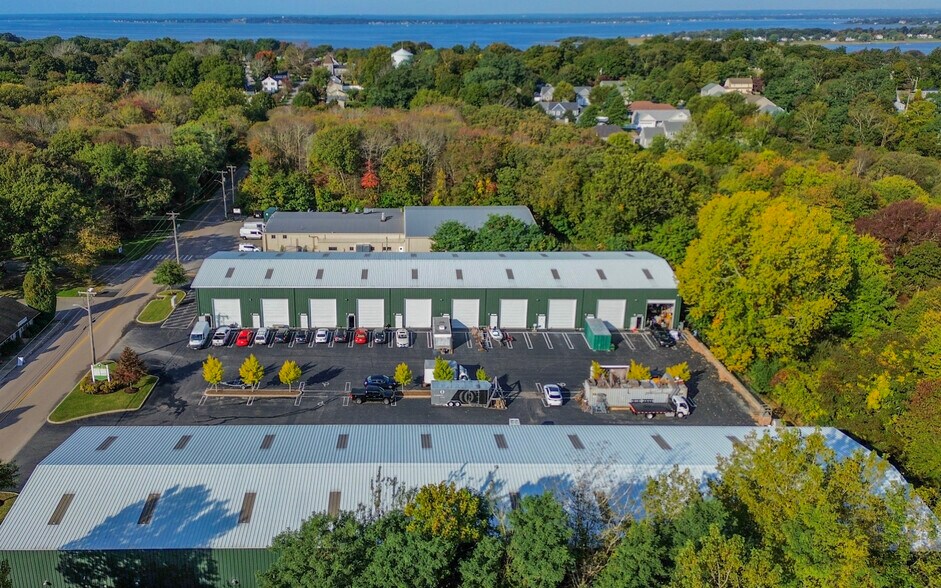 More Photos Of 75 Tupelo St, Bristol Manufacturing For Sale