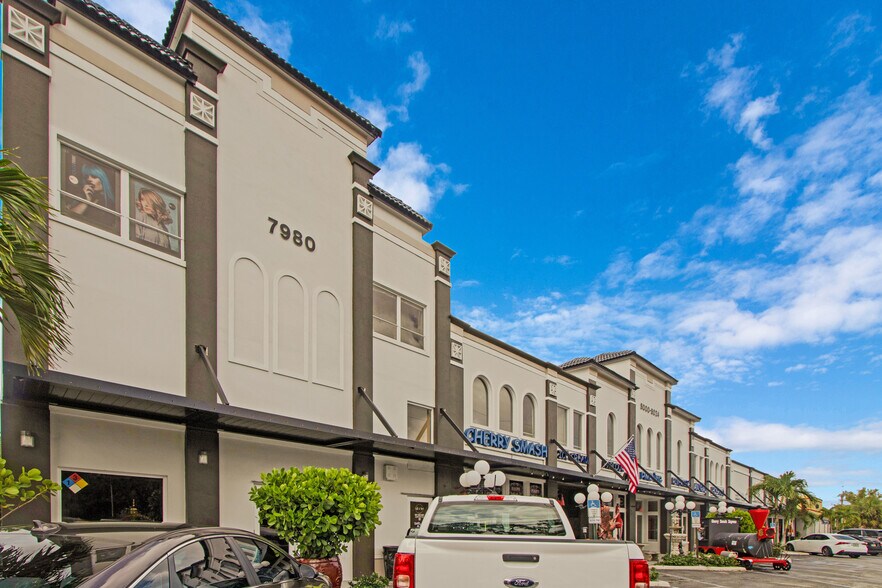 More Photos Of 7980-8024 Wiles Rd, Coral Springs Storefront Retail Office For Lease