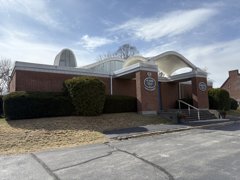 Primary Photo Of 248 Broadway, Norwich Religious Facility For Sale