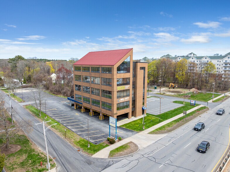 More Photos Of 595 Pawtucket Blvd, Lowell Medical For Lease