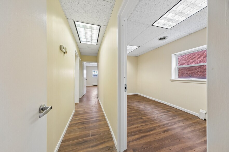 More Photos Of 175 Cedar Ln, Teaneck Medical For Sale