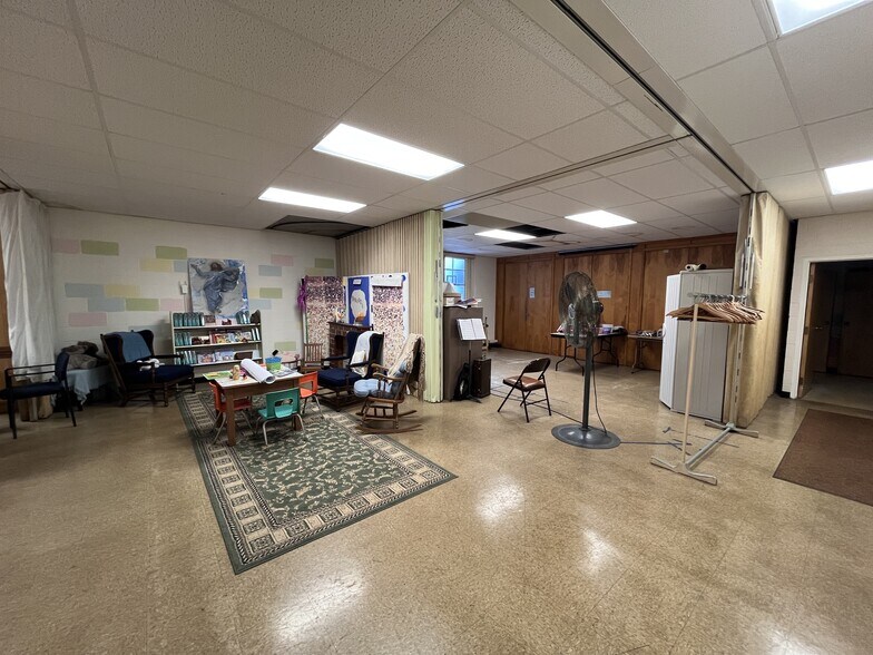 More Photos Of 2709 116th St, Toledo Religious Facility For Sale
