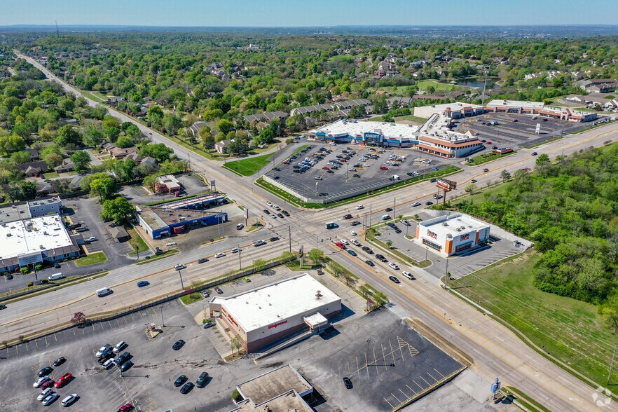 More Photos Of 6505 E 71st St, Tulsa General Retail For Sale