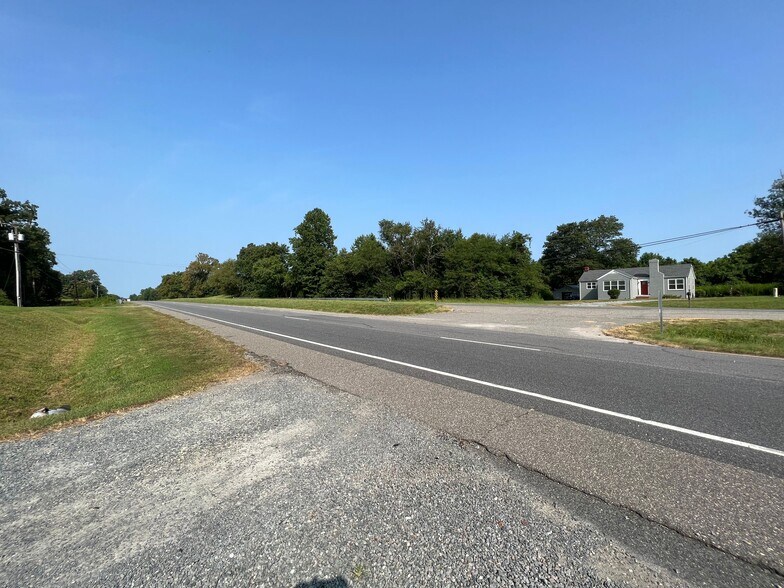 More Photos Of 13686 Richmond Tappahannock Hwy, Saint Stephens Church Research And Development For Sale