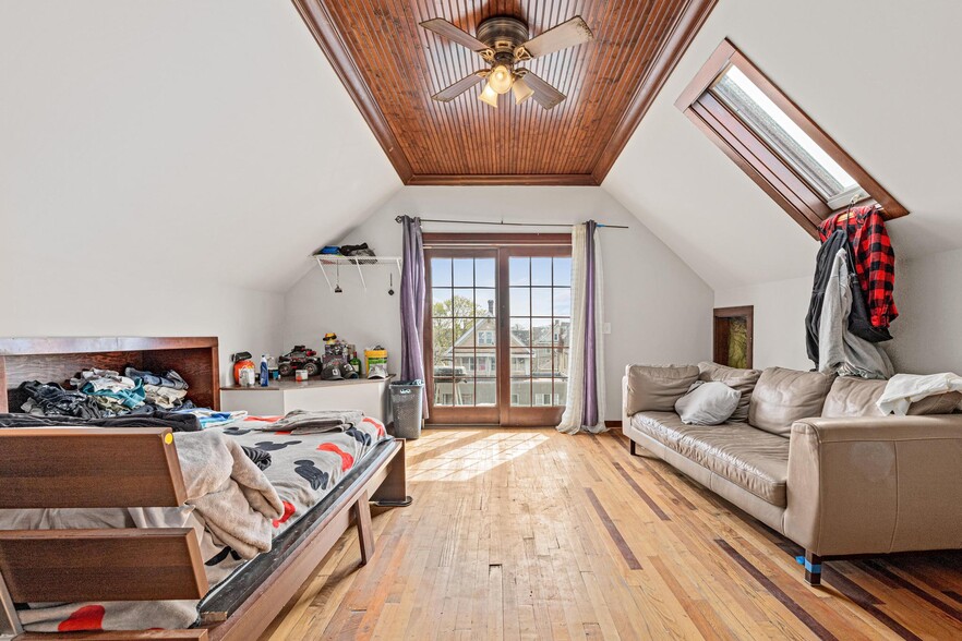 More Photos Of 3024 Chicago Ave, Minneapolis Apartments For Sale