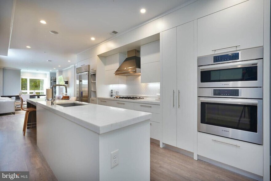 More Photos Of 1461 Chapin St NW, Washington Apartments For Sale