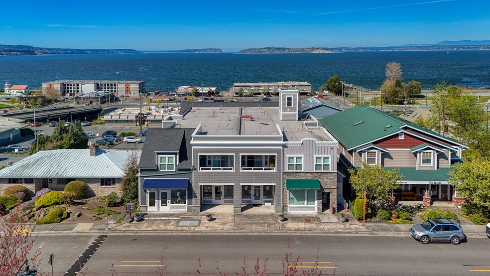 Primary Photo Of 716 3rd St, Mukilteo Apartments For Sale