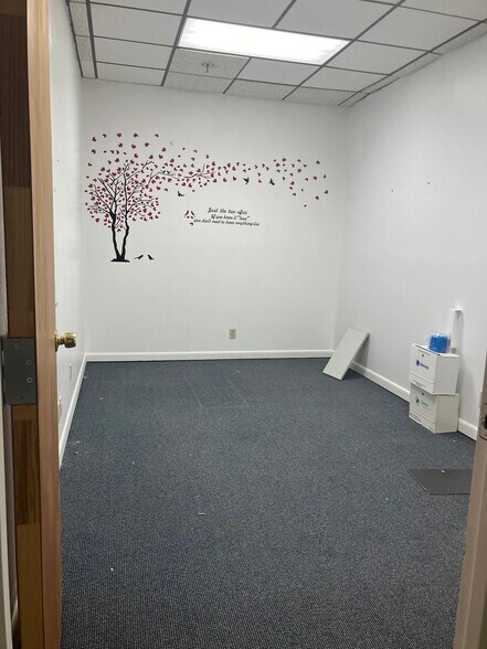 More Photos Of 15600 SW 288th St, Homestead Medical For Lease