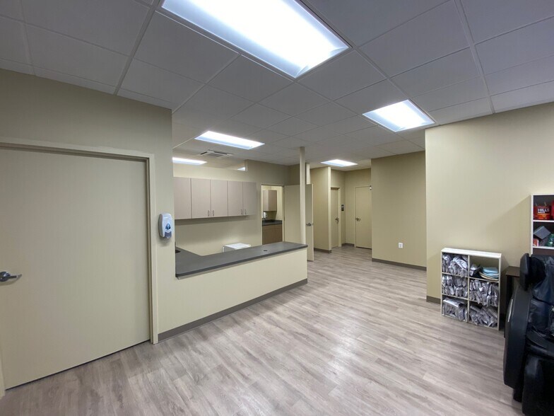 More Photos Of 11623 Philadelphia Rd, White Marsh Medical For Lease