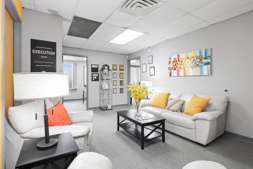 More Photos Of 111 Carpenter Dr, Sterling Office For Lease