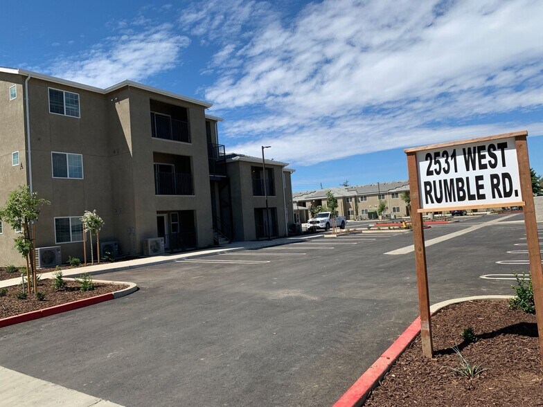 More Photos Of 2531 W Rumble Rd, Modesto Apartments For Sale