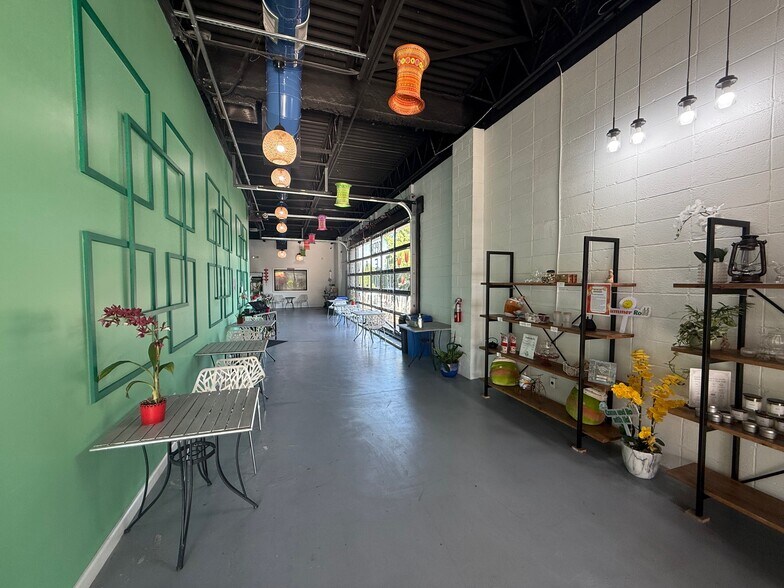 More Photos Of 802-812 N Easton Rd, Doylestown Storefront For Sale