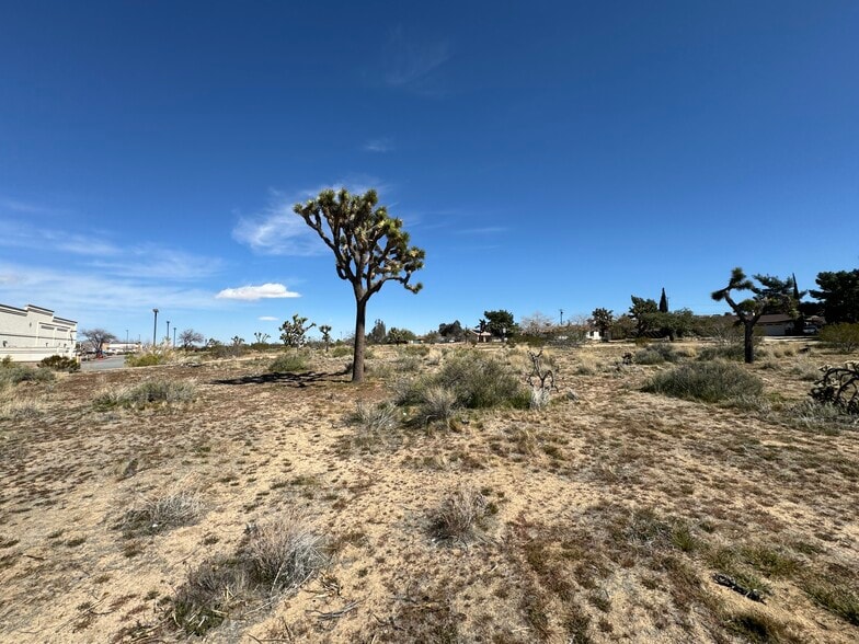 More Photos Of 0 Balsa Avenue, Yucca Valley Land For Sale