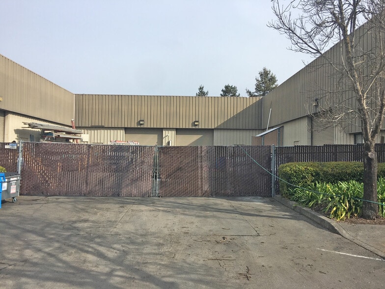 More Photos Of 2975 Dutton Ave, Santa Rosa Warehouse For Lease
