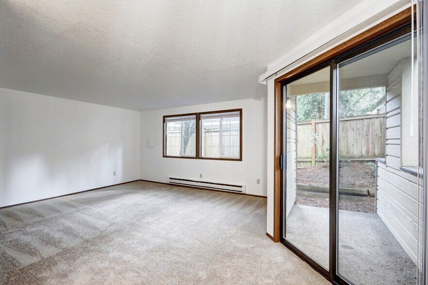 More Photos Of 12607 NE 119th St, Kirkland Apartments For Sale