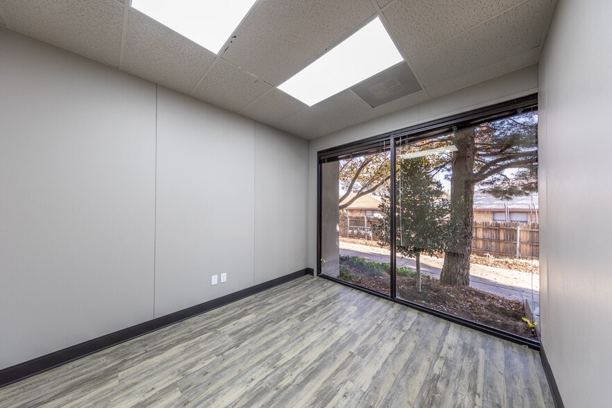 More Photos Of 4920 S Loop 289, Lubbock Office For Lease