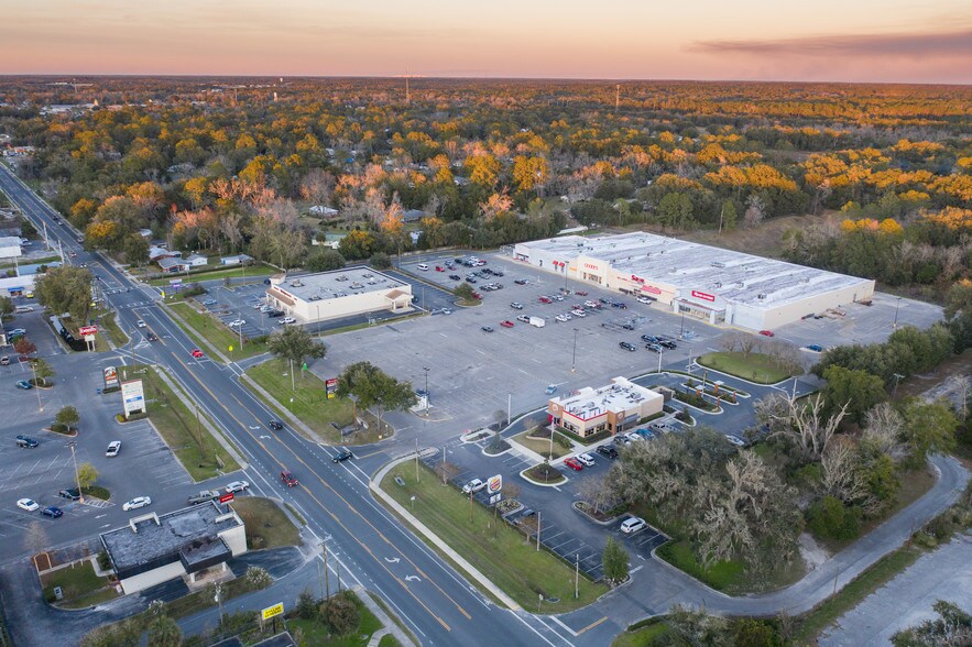 More Photos Of 1525 Ohio Ave S, Live Oak Freestanding For Lease