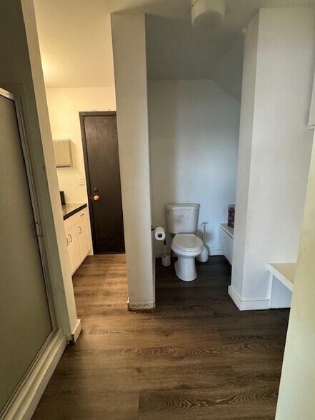 More Photos Of 1245 S Wells Ave, Reno Office For Lease