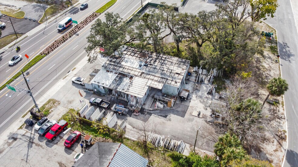 More Photos Of 3546 N 40th St, Tampa Warehouse For Sale