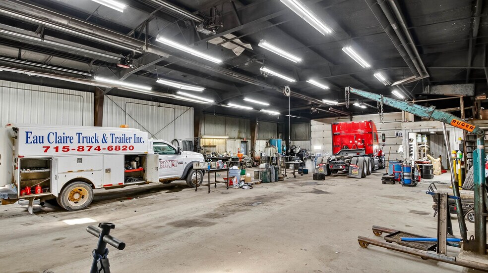 More Photos Of 7918 Partridge Rd, Eau Claire Warehouse For Sale