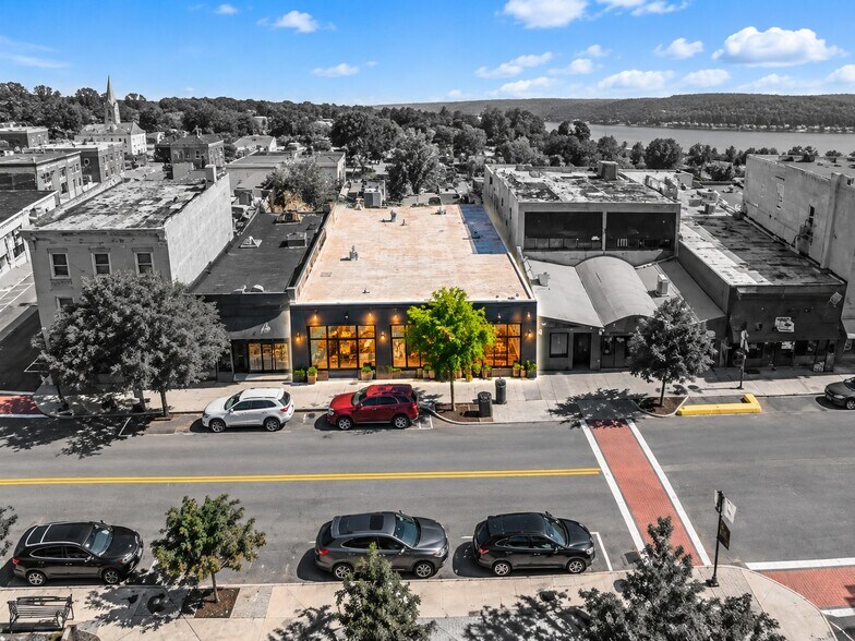 More Photos Of 108 Main St, Nyack General Retail For Lease