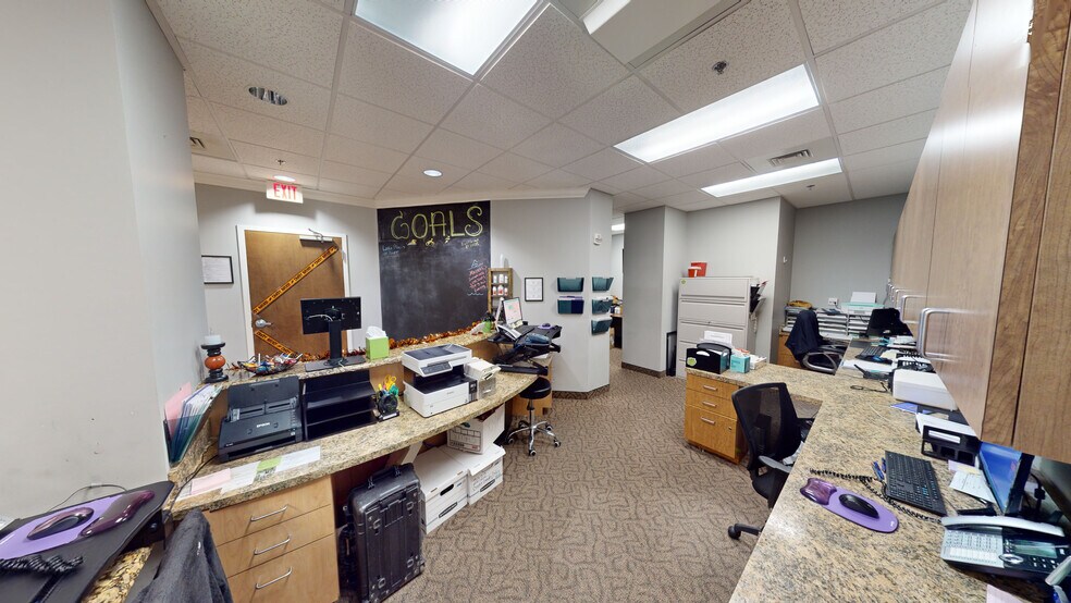 More Photos Of 4805 Park Rd, Charlotte Storefront Retail Office For Lease