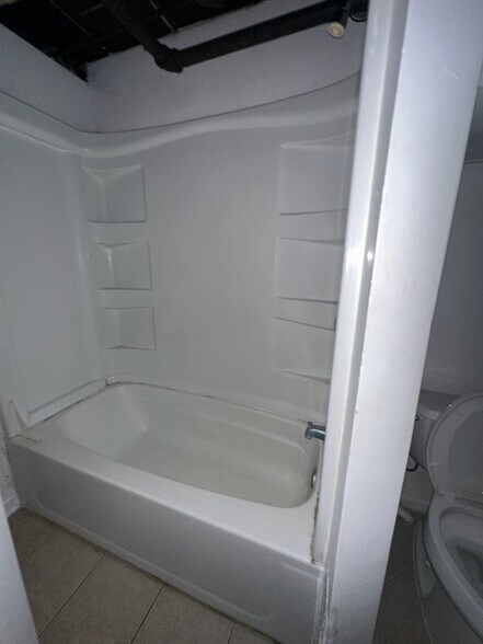 More Photos Of 2319 Avenham Ave SW, Roanoke Apartments For Sale